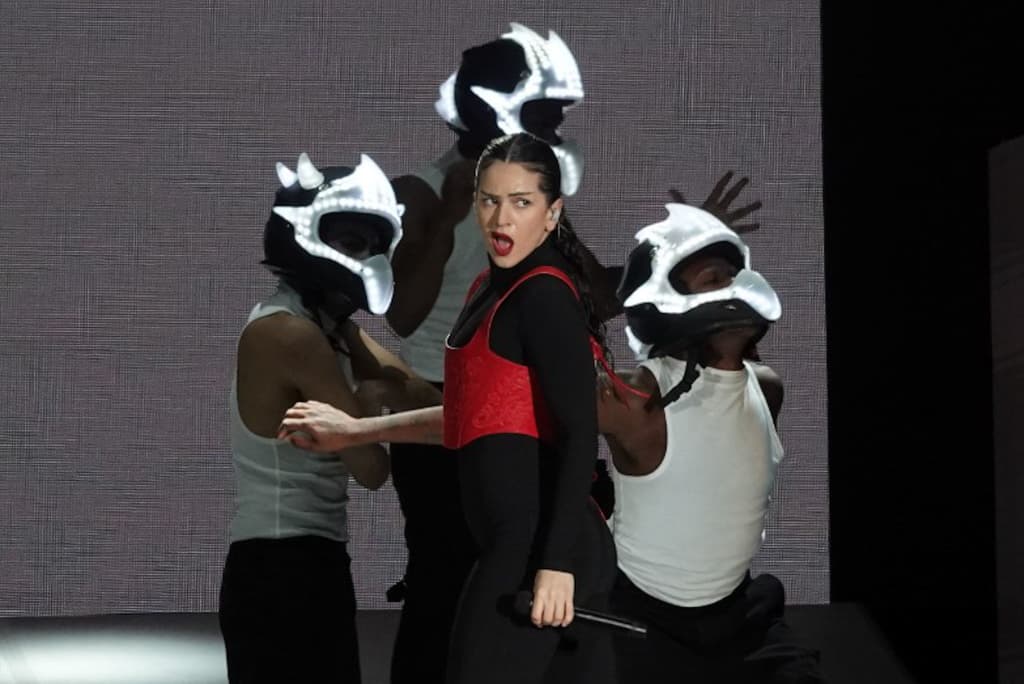 Rosalía canta La llorona