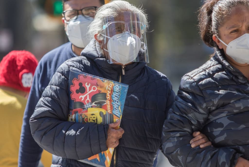 vacuna a adultos mayores