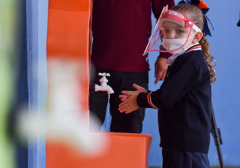 covid en los salones de clases