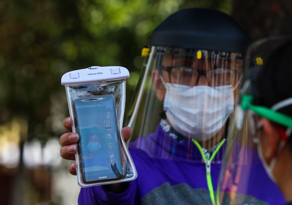 Videollamadas a pacientes con COVID-19