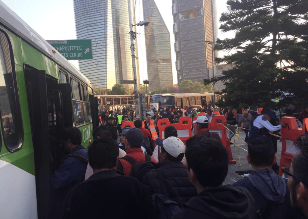 Cierre en estaciones de la Línea 1