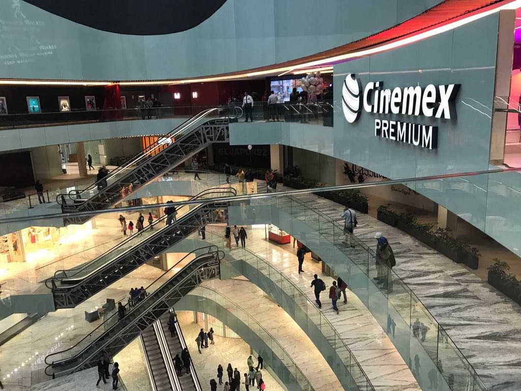 cierran cines en CDMX