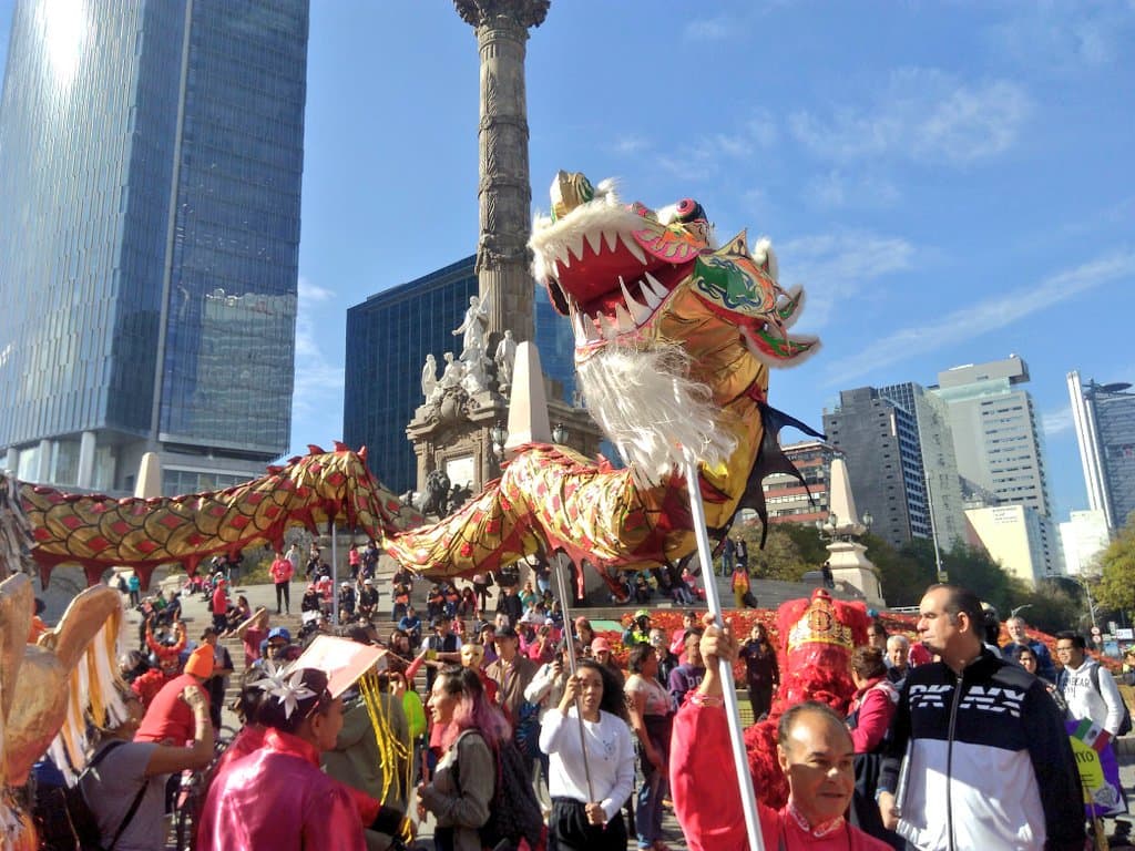 Los festejos en la CDMX por el Año del Perro arrancaron con un concurso de disfraces.