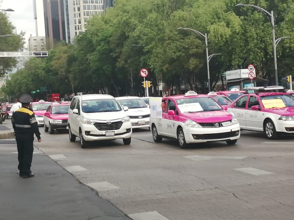 taxistas goteros en la CDMX