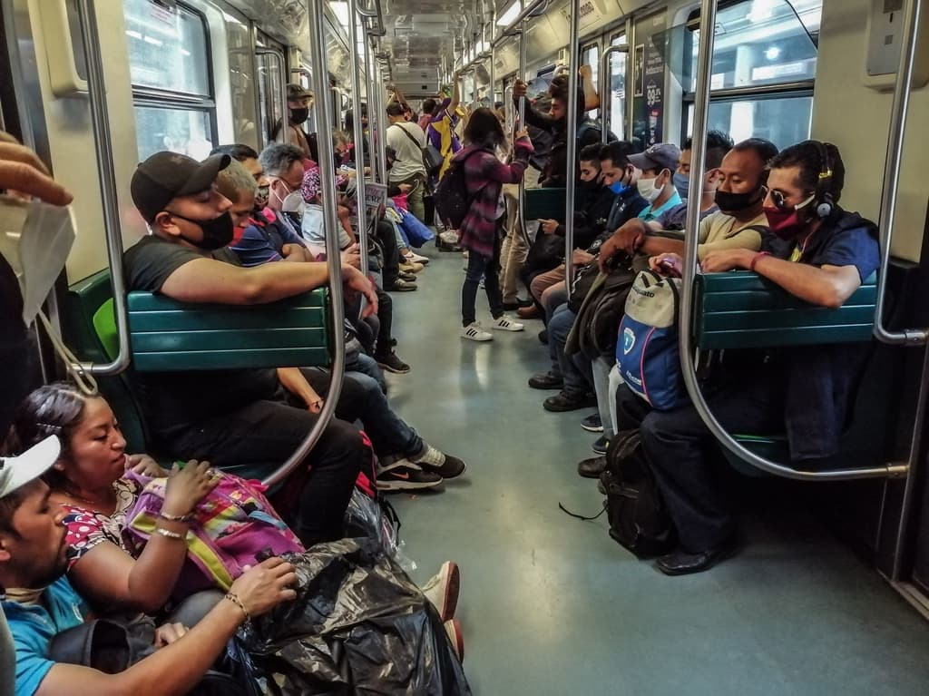 líneas en las que menos usan cubrebocas