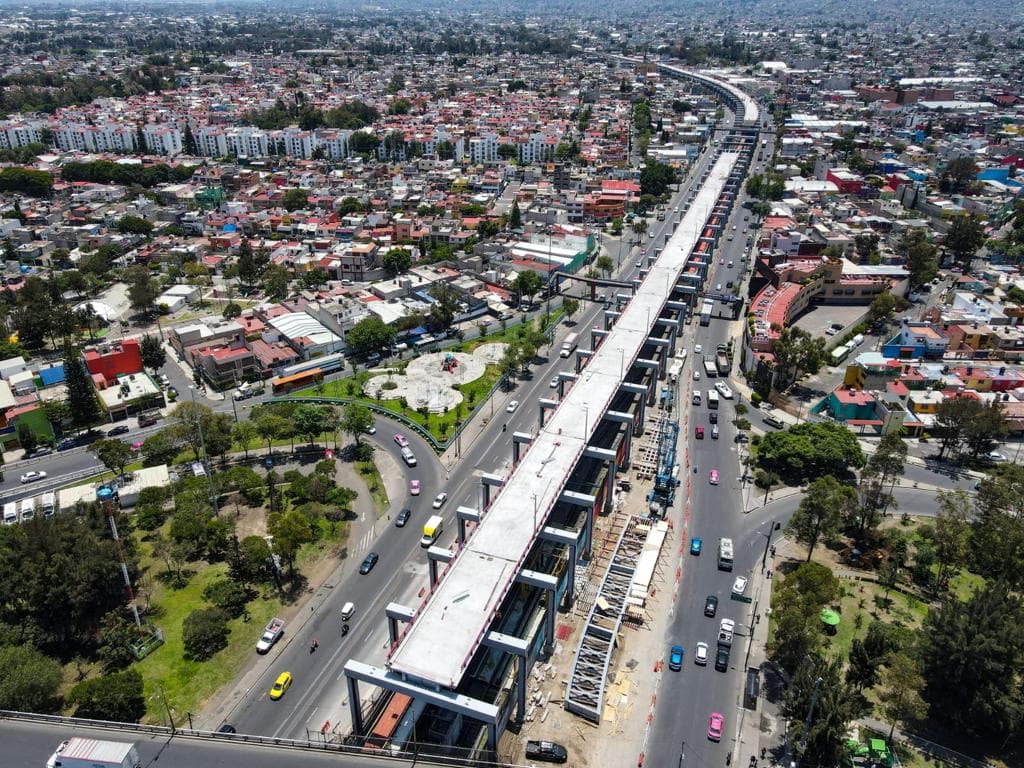 trolebús elevado en ermita