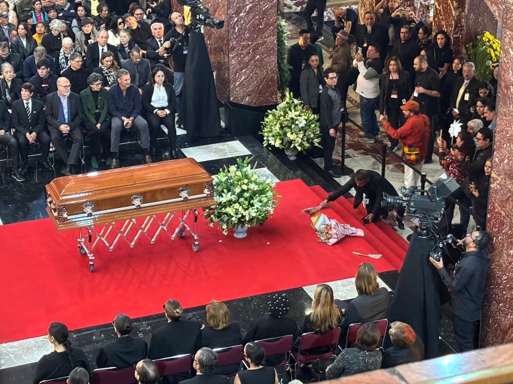 homenaje Silvia Pinal