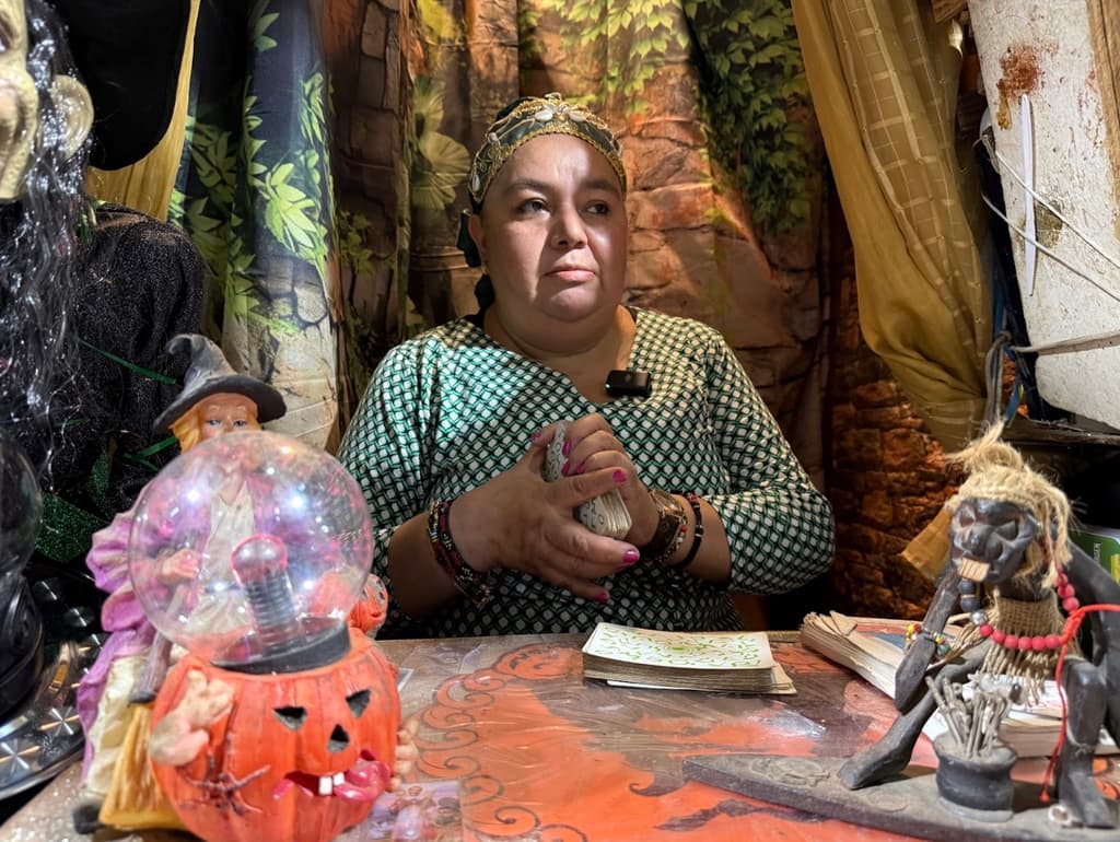 Veladoras, amarres y rituales de amor en el Mercado de Sonora de Ciudad de México | Foto: Rafael Amed