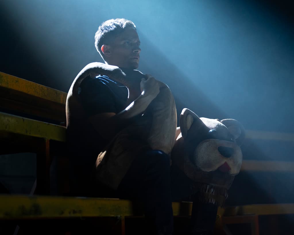 Gael García y Diego Luna en La Máquina, una serie sobre boxeo, derrotas y amistad | Foto: Hulu