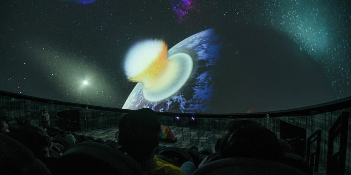 Lánzate a ver estrellas en estos 9 planetarios de la CDMX y alrededores.