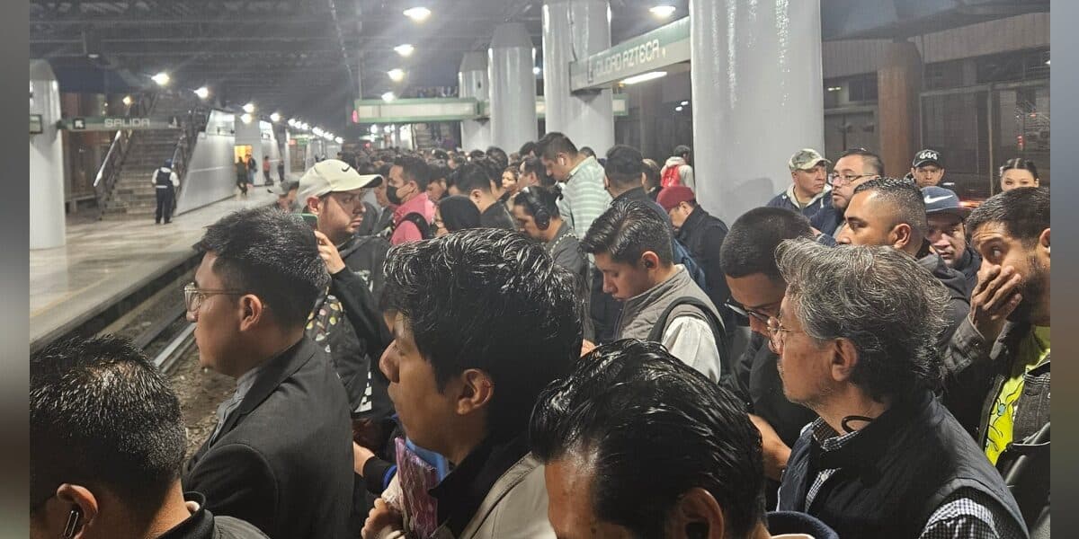 Metro de CDMX hoy: Retrasos en Línea B, marcha lenta en Línea 12