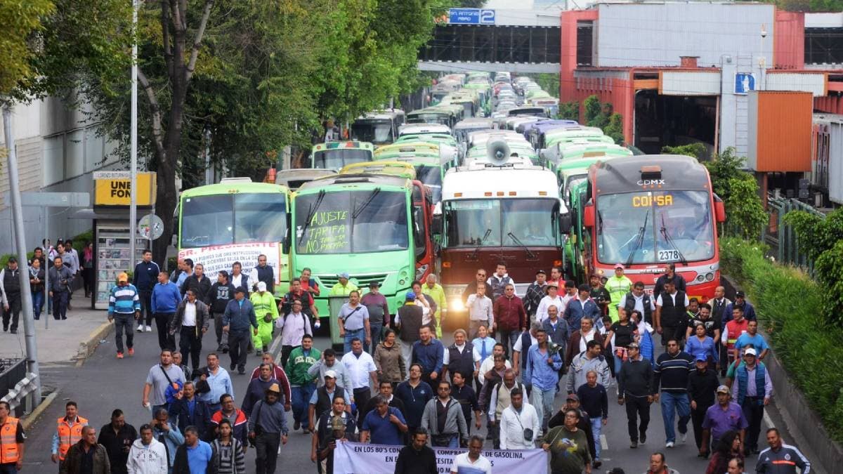 Marcha de transportistas en CDMX