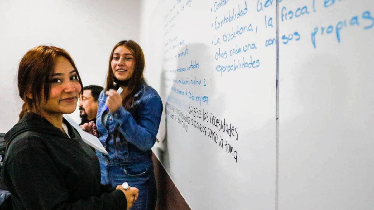 Universidad Rosario Castellanos abre convocatoria 2026