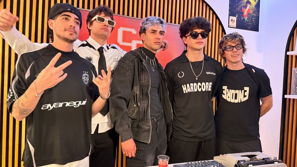 Qué hay en la Casa de CD9: cuartos temáticos, memorabilia y nuevo single