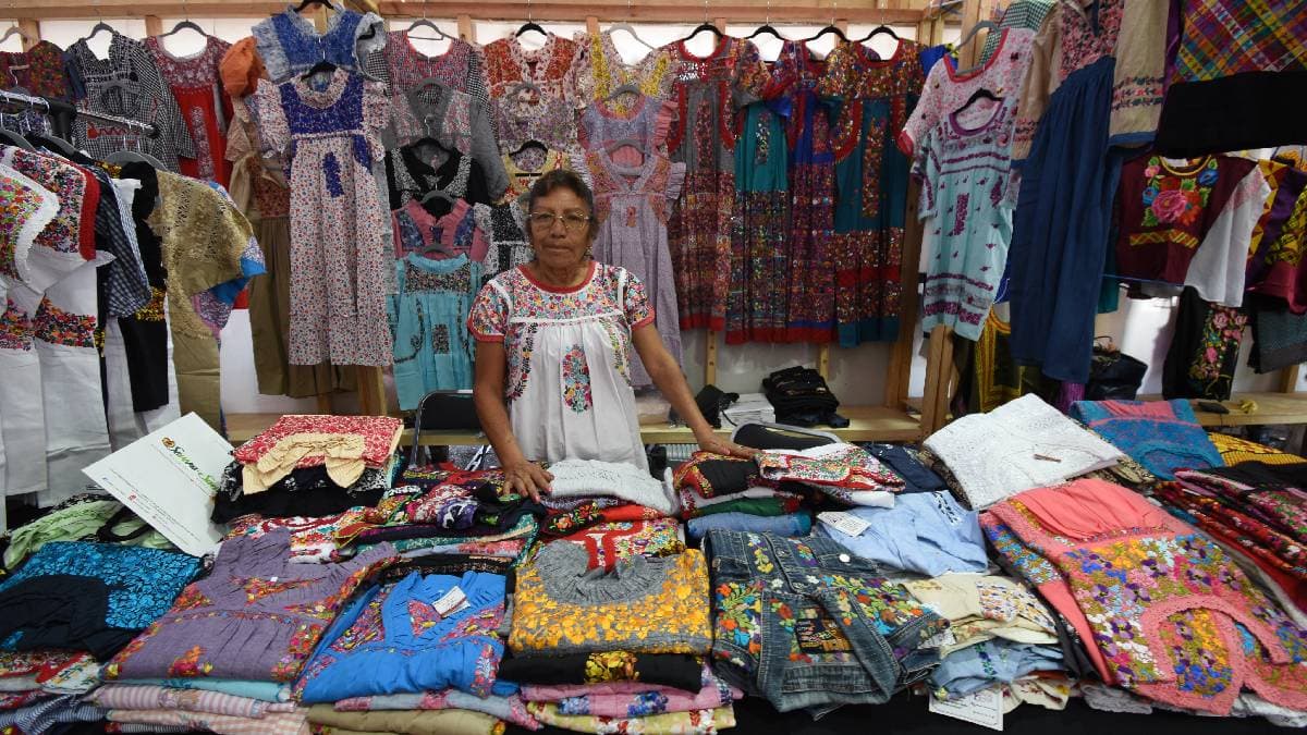 Artesanos en el Corazón puede visitarse en el Zócalo hasta el 4 de enero.