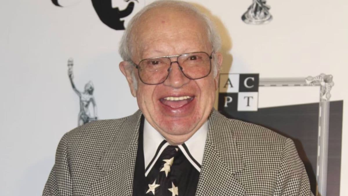 ¿Quién fue Eduardo Manzano “El Polivoz”?