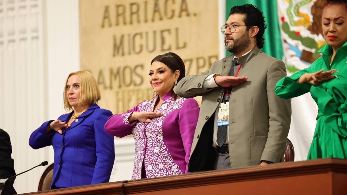 Brugada presenta iniciativas de ley para CDMX