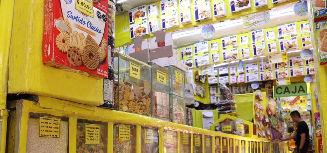 El Cafeto es una dulcería que parece museo de arte contemporáneo. Fotos: Raulí Monteros