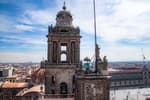 Desde las alturas del Zócalo: así es el campanario de la Catedral Metropolitana de la CDMX