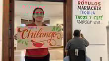 ¡La cultura no se borra! Estos artistas mantienen vivo el rotulismo, oficio tradicional de CDMX