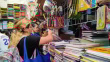 ¿Buscas útiles y uniformes baratos? Lánzate a la Feria de Regreso a Clases 2025 con descuentos de hasta 50%