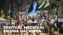 Batallas vikingas y justas a caballo: lánzate al Festival Medieval en una hacienda