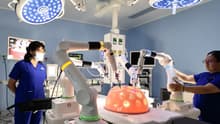 De tomógrafos a cirugía robótica: IMSS e ISSSTE estrenan tecnología médica