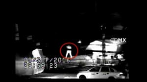 Graban robo de camioneta en CDMX