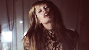 Miley Cyrus brilla en el cine con Something Beautiful, una experiencia pop visual y musical única