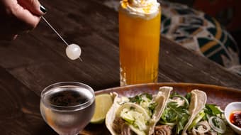 Un bar oculto, con look de medio oriente y tragos encantadores