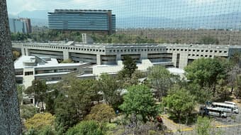 Colmex (1976), UPN (1980) y FCE (1992): Obras de Teodoro González de León en el Ajusco
