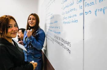 Universidad Rosario Castellanos abre convocatoria: carreras gratis y sin examen CDMX y Edomex