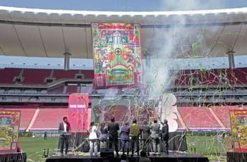 Sheinbaum agradece respaldo de la FIFA y confirma sedes del Mundial tras operativo en Jalisco