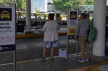 AICM propone que taxis y apps recojan pasajeros en zonas distintas: así funcionaría el esquema
