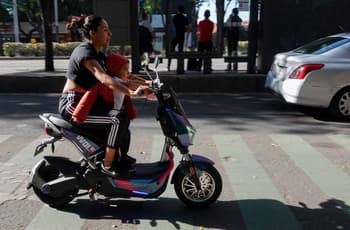 Inicia el registro y emplacamiento de scooters y bicis eléctricas: cómo hacerlo, costo y fecha límite