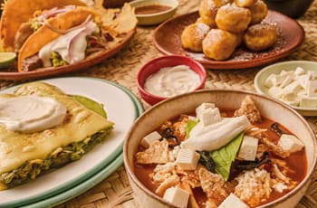 ¡Con todo! Crema, queso y un poquito más