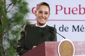 Sheinbaum pide a director del IMSS plan para atender demandas de trabajadores: “Lo vamos a resolver”