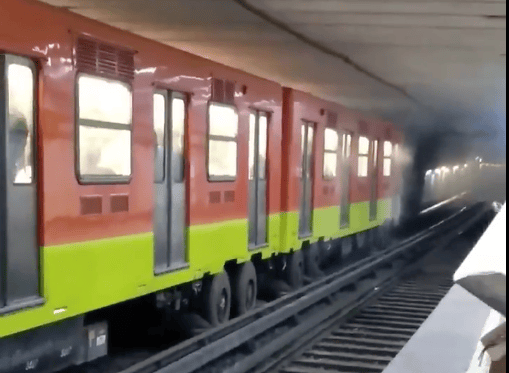 Humo en vagon del Metro