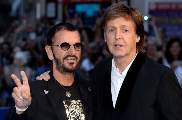 Paul McCartney y Ringo Starr colaboraron en dos canciones para el álbum Give More Love