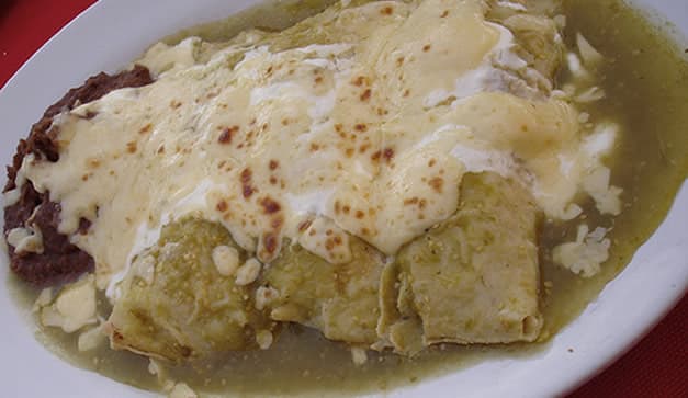 Chilaquiles en el torito