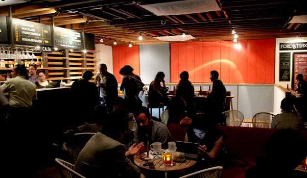 Terraza Bar Péndulo Roma