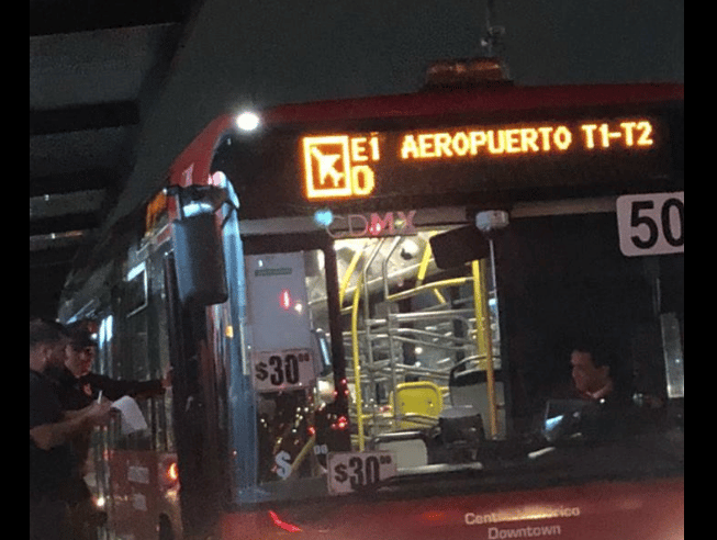 chofer del metrobús