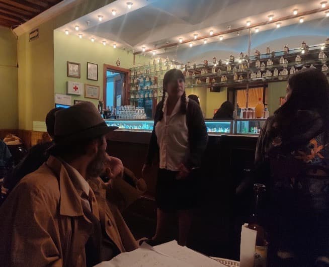 Crimen, mezcal y leyendas: el tour nocturno de asesinos seriales que recorrerá el Centro Histórico | Foto: D Leyendas Producciones