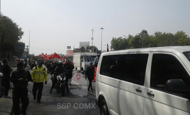 Marcha rumbo a la Segob