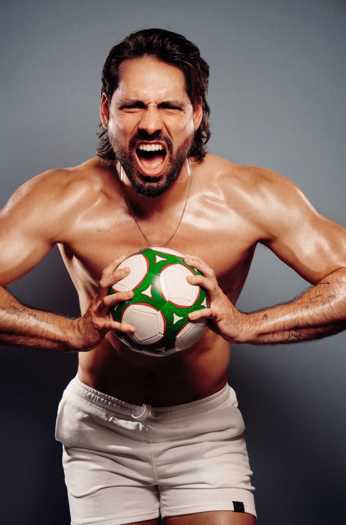 El gol de Alex, obra de teatro que cuestiona el machismo en el futbol | Foto: Pinpoint