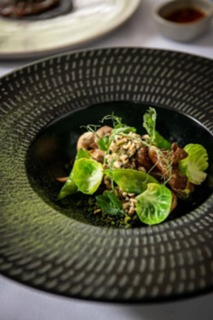 Setas rostizadas con escamoles