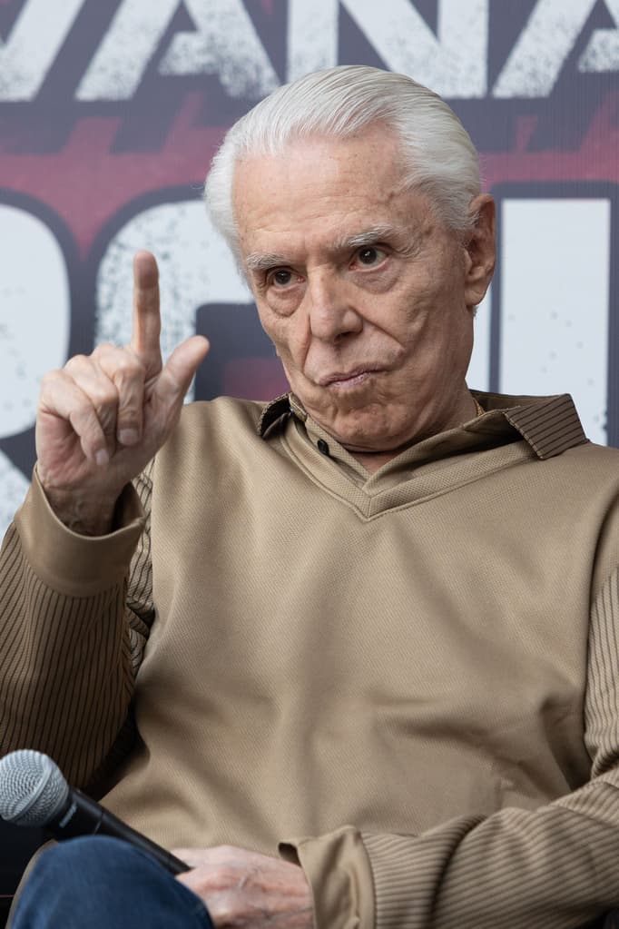 Angélica María y Enrique Guzmán juntos en show del Día de las Madres