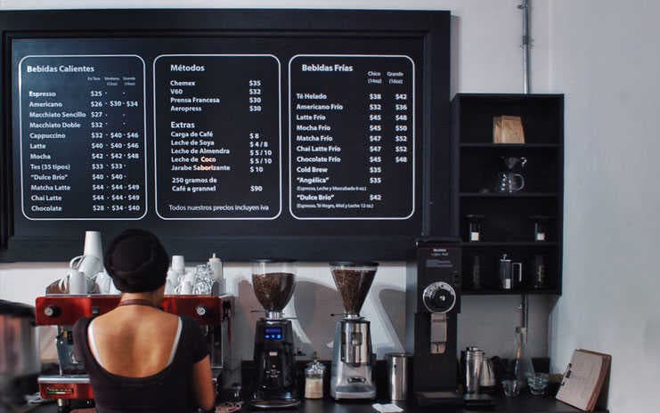 Mientras compras te puedes echar un cafecito