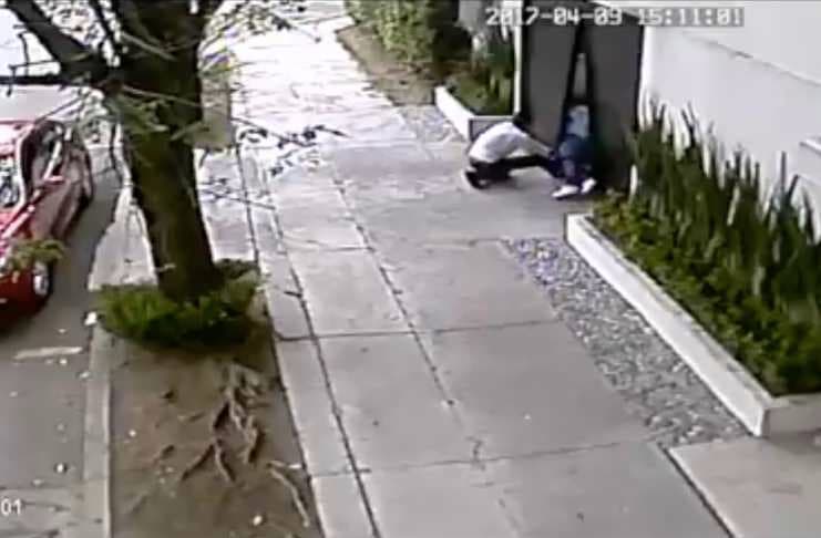 Robo a casa en la Del Valle