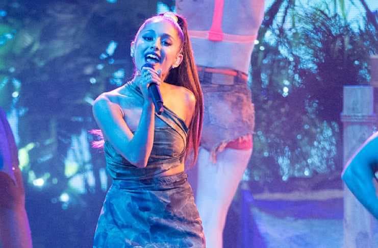 Ariana Grande en concierto
